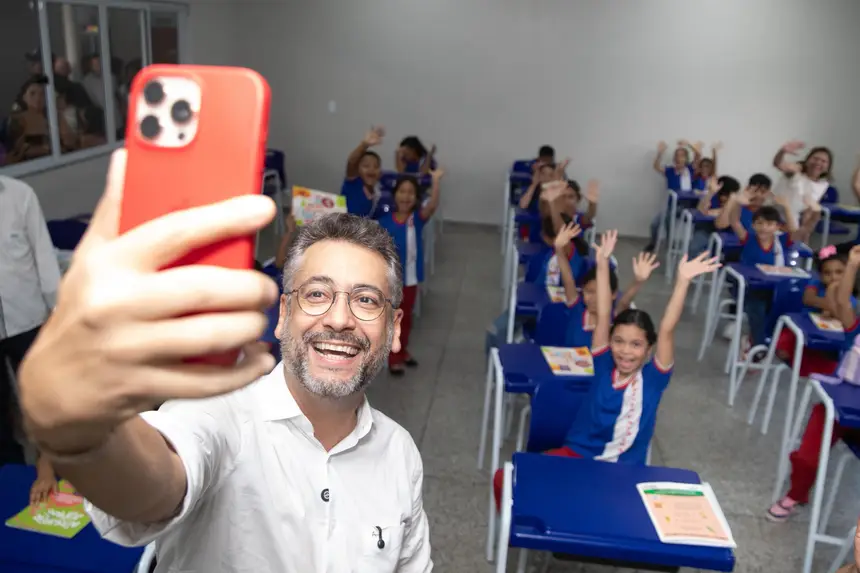  <div class='credito_fotos'>Foto: Félix Alencar / Agência Grito   |   <a href='/midias/2025/originais/20250919081018-GF00016536-F00205360.webp' download><i class='fa-solid fa-download'></i> Download</a></div>
