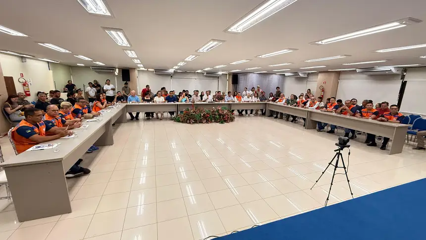  <div class='credito_fotos'>Foto: Maksuel Martins/GEA   |   <a href='/midias/2025/originais/20250922093434-GF00016542-F00205806.webp' download><i class='fa-solid fa-download'></i> Download</a></div>