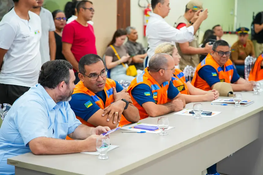  <div class='credito_fotos'>Foto: Jessé Matos/Agência Grito   |   <a href='/midias/2025/originais/20250922094018-GF00016542-F00205814.webp' download><i class='fa-solid fa-download'></i> Download</a></div>