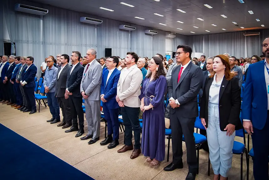  <div class='credito_fotos'>Foto: Jessé Matos/Agência Grito   |   <a href='/midias/2025/originais/20250930143354-GF00016562-F00206324.webp' download><i class='fa-solid fa-download'></i> Download</a></div>