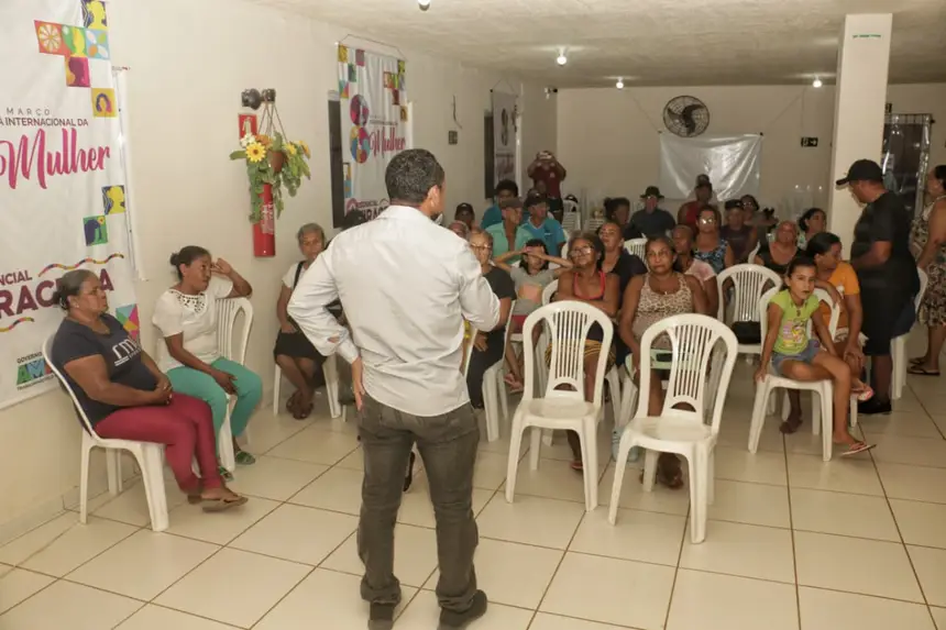  <div class='credito_fotos'>Foto: Aog Rocha/GEA   |   <a href='/midias/2025/originais/20251001102749-GF00016563-F00206348.webp' download><i class='fa-solid fa-download'></i> Download</a></div>