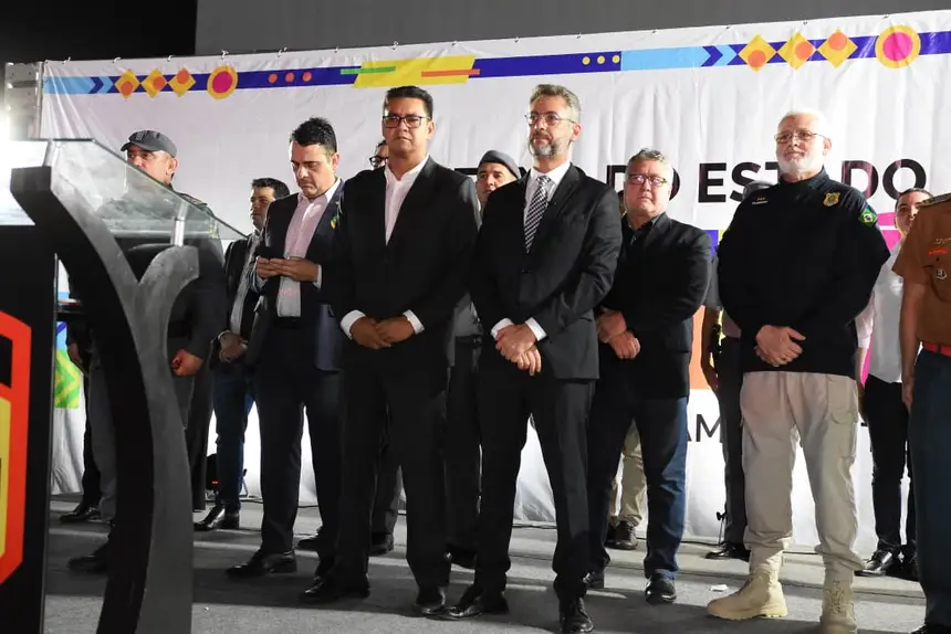  <div class='credito_fotos'>Foto: Crisyano Mendes / AGÊNCIA GRITO   |   <a href='/midias/2025/originais/20251001103633-GF00016565-F00206418.webp' download><i class='fa-solid fa-download'></i> Download</a></div>