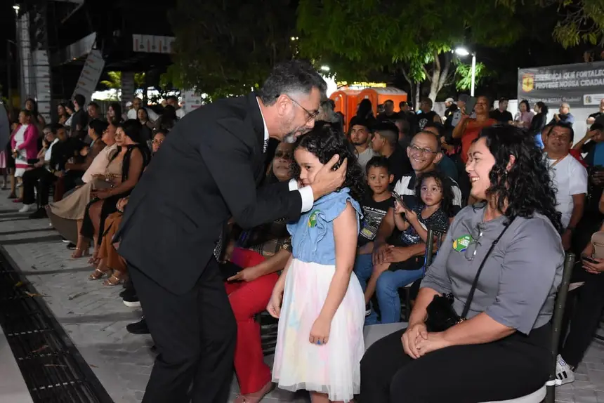  <div class='credito_fotos'>Foto: Crisyano Mendes / AGÊNCIA GRITO   |   <a href='/midias/2025/originais/20251001103634-GF00016565-F00206419.webp' download><i class='fa-solid fa-download'></i> Download</a></div>