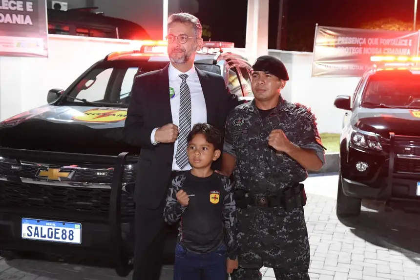  <div class='credito_fotos'>Foto: Crisyano Mendes / AGÊNCIA GRITO   |   <a href='/midias/2025/originais/20251001103647-GF00016565-F00206432.webp' download><i class='fa-solid fa-download'></i> Download</a></div>