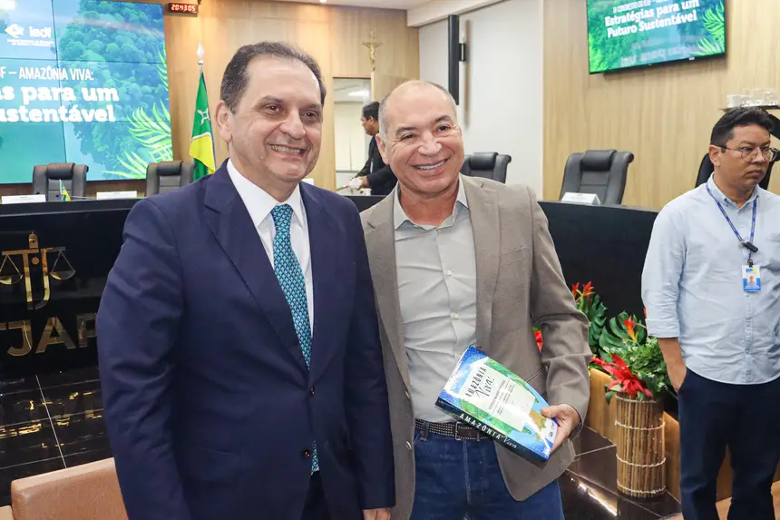  <div class='credito_fotos'>Foto: Israel Cardoso/GEA   |   <a href='/midias/2025/originais/20251003112304-GF00016568-F00206510.webp' download><i class='fa-solid fa-download'></i> Download</a></div>