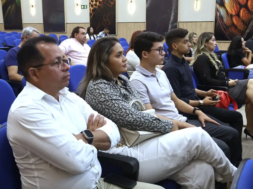  <div class='credito_fotos'>Foto: Jorge Júnior/GEA   |   <a href='/midias/2025/originais/20251003113221-GF00016570-F00206550.webp' download><i class='fa-solid fa-download'></i> Download</a></div>