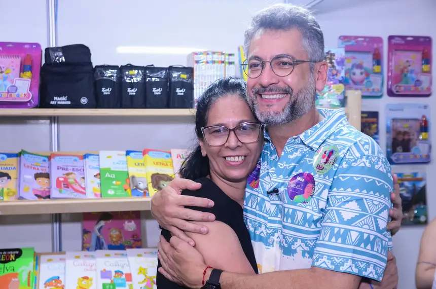 Governador Clécio Luís, durante a Folia Literária Internacional do Amapá