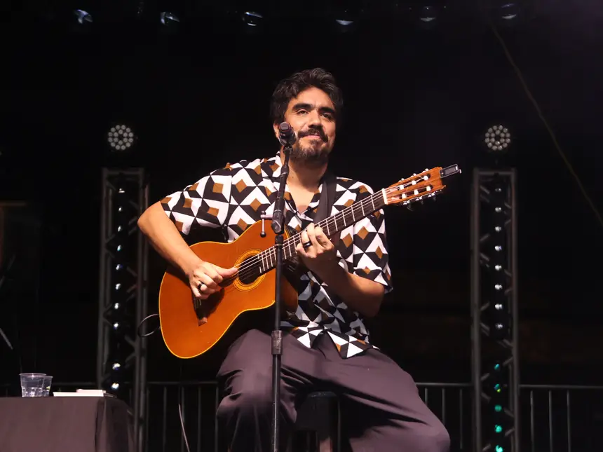  <div class='credito_fotos'>Foto: Jorge Júnior/GEA   |   <a href='/midias/2025/originais/20251006113447-GF00016578-F00206775.webp' download><i class='fa-solid fa-download'></i> Download</a></div>