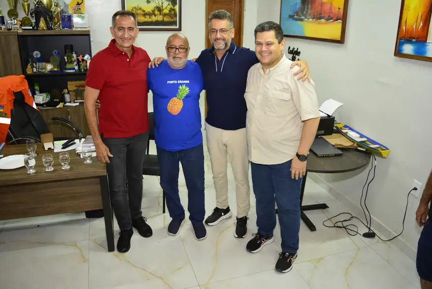 <div class='credito_fotos'>Foto: Maksuel Martins/GEA | <a href='/midias/2025/originais/20251006115310-GF00016579-F00206829.webp' download><i class='fa-solid fa-download'></i> Download</a></div>