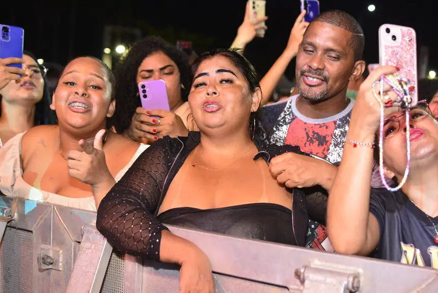 <div class='credito_fotos'>Foto: Maksuel Martins/GEA | <a href='/midias/2025/originais/20251006115458-GF00016579-F00206859.webp' download><i class='fa-solid fa-download'></i> Download</a></div>