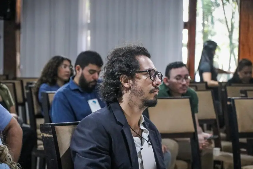  <div class='credito_fotos'>Foto: Ruan Alves / GEA   |   <a href='/midias/2025/originais/20251008072701-GF00016587-F00207126.webp' download><i class='fa-solid fa-download'></i> Download</a></div>