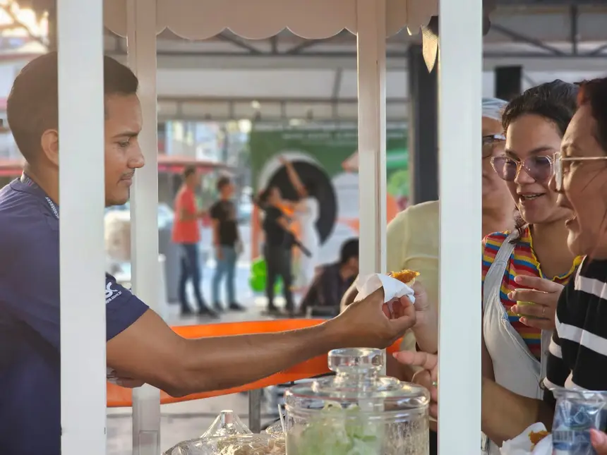 Um dos alimentos mais procurado foi a geleia do Abacaxi 