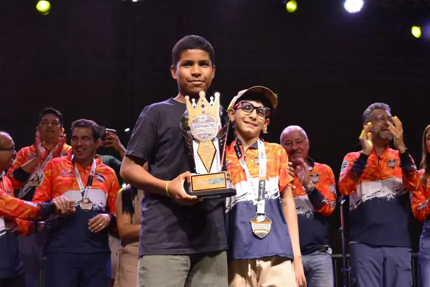  <div class='credito_fotos'>Foto: Maksuel Martins/GEA   |   <a href='/midias/2025/originais/20251020085805-GF00016610-F00207710.webp' download><i class='fa-solid fa-download'></i> Download</a></div>