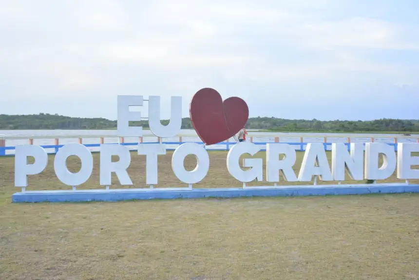  <div class='credito_fotos'>Foto: Maksuel Martins/GEA   |   <a href='/midias/2025/originais/20251020085821-GF00016610-F00207726.webp' download><i class='fa-solid fa-download'></i> Download</a></div>