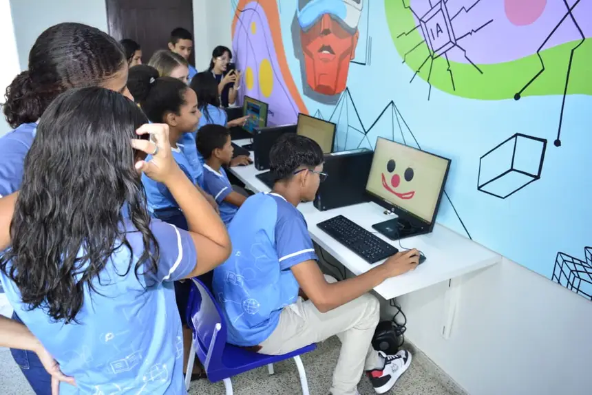  <div class='credito_fotos'>Foto: Maksuel Martins/GEA   |   <a href='/midias/2025/originais/20251020090346-GF00016611-F00207741.webp' download><i class='fa-solid fa-download'></i> Download</a></div>