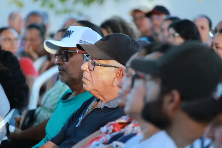  <div class='credito_fotos'>Foto: Márcia do Carmo/GEA   |   <a href='/midias/2025/originais/20251020090712-GF00016612-F00207775.webp' download><i class='fa-solid fa-download'></i> Download</a></div>