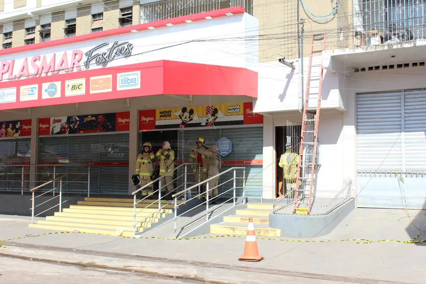  <div class='credito_fotos'>Foto: Márcia do Carmo/GEA   |   <a href='/midias/2025/originais/20251020092338-GF00016613-F00207794.webp' download><i class='fa-solid fa-download'></i> Download</a></div>