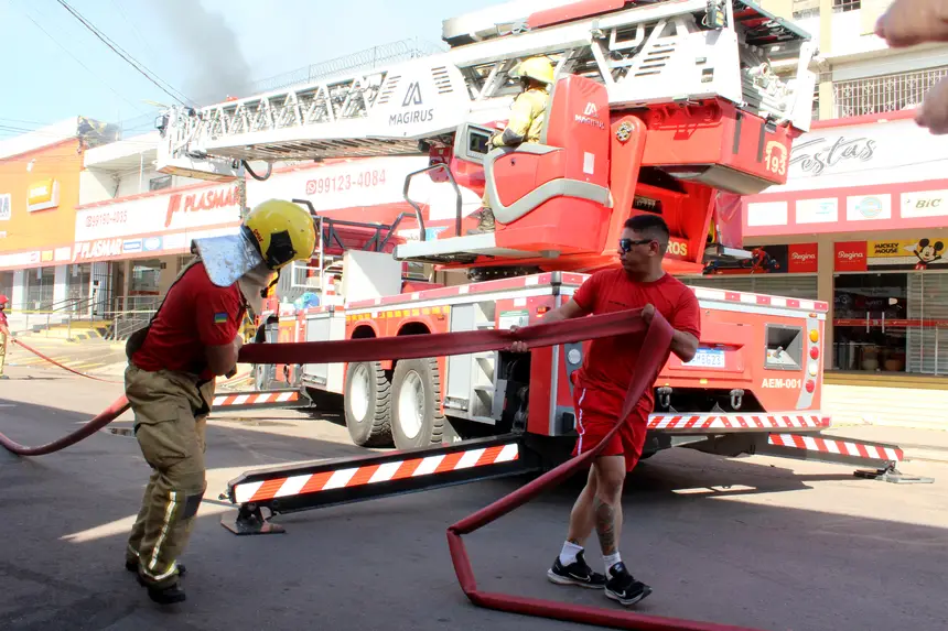  <div class='credito_fotos'>Foto: Márcia do Carmo/GEA   |   <a href='/midias/2025/originais/20251020092342-GF00016613-F00207796.webp' download><i class='fa-solid fa-download'></i> Download</a></div>