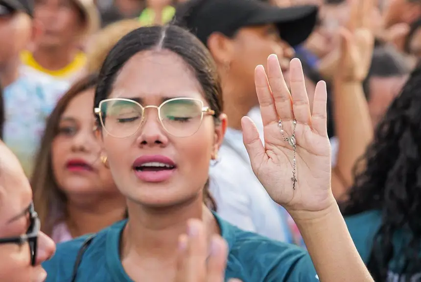  <div class='credito_fotos'>Foto: Jessé Matos/Agência Grito   |   <a href='/midias/2025/originais/20251020095202-GF00016615-F00207868.webp' download><i class='fa-solid fa-download'></i> Download</a></div>