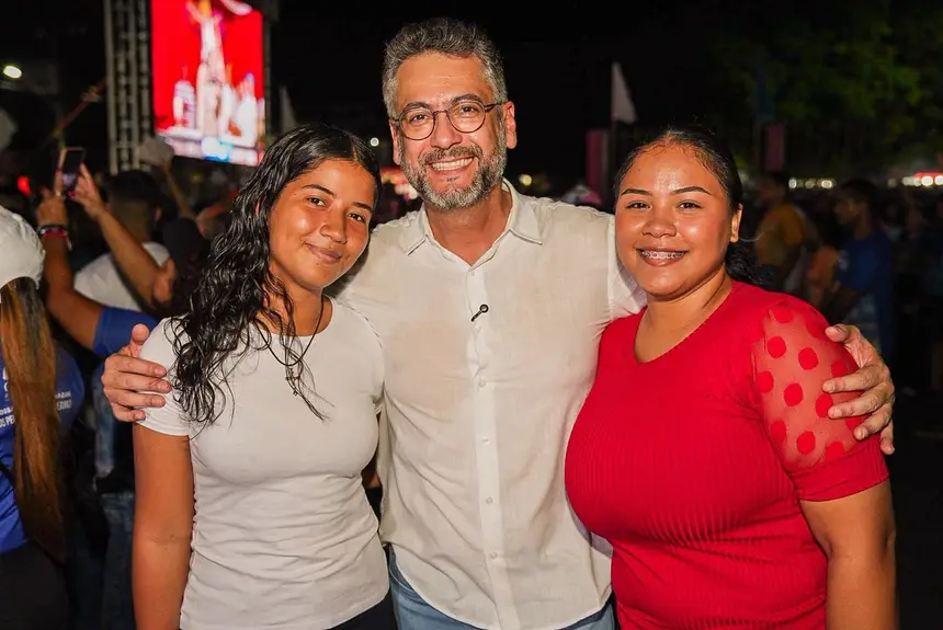  <div class='credito_fotos'>Foto: Jessé Matos/Agência Grito   |   <a href='/midias/2025/originais/20251020095221-GF00016615-F00207884.webp' download><i class='fa-solid fa-download'></i> Download</a></div>