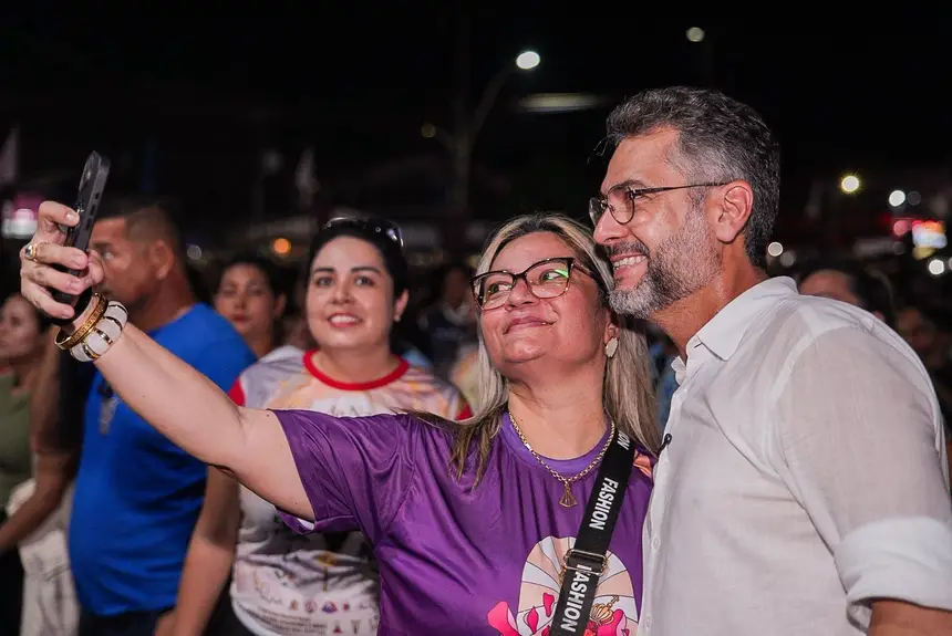  <div class='credito_fotos'>Foto: Jessé Matos/Agência Grito   |   <a href='/midias/2025/originais/20251020095228-GF00016615-F00207890.webp' download><i class='fa-solid fa-download'></i> Download</a></div>