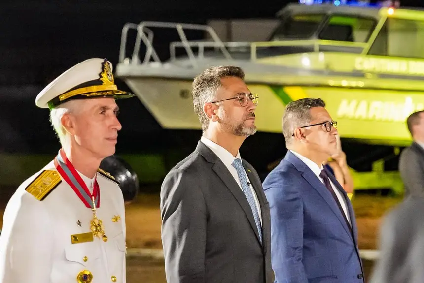  <div class='credito_fotos'>Foto: Jessé Matos/Agência Grito   |   <a href='/midias/2025/originais/20251023084519-GF00016622-F00208055.webp' download><i class='fa-solid fa-download'></i> Download</a></div>