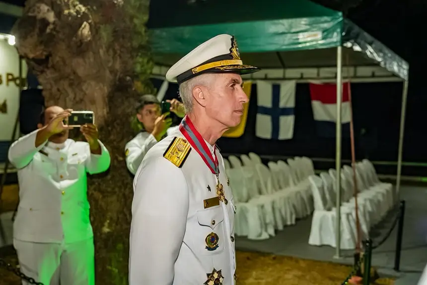  <div class='credito_fotos'>Foto: Jessé Matos/Agência Grito   |   <a href='/midias/2025/originais/20251023084538-GF00016622-F00208072.webp' download><i class='fa-solid fa-download'></i> Download</a></div>