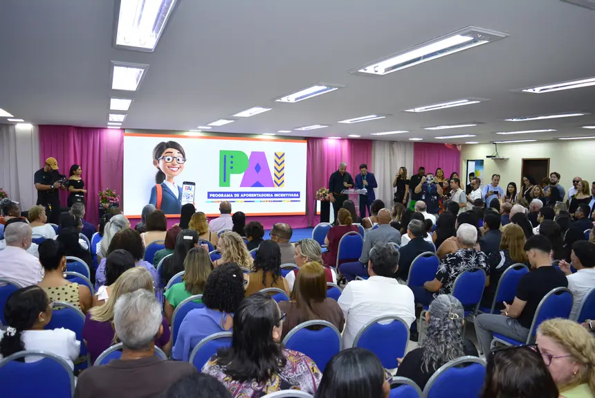  <div class='credito_fotos'>Foto: Maksuel Martins/GEA   |   <a href='/midias/2025/originais/20251031115851-GF00016632-F00208257.webp' download><i class='fa-solid fa-download'></i> Download</a></div>