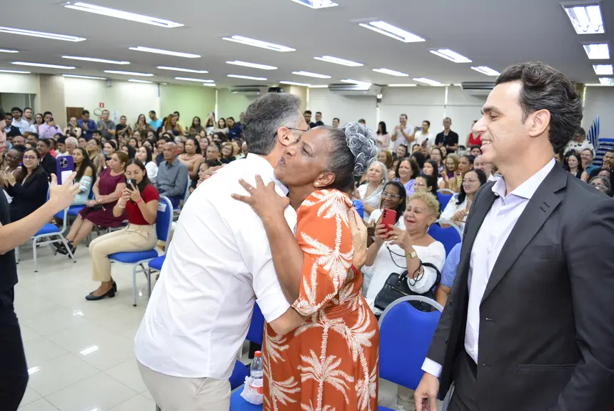  <div class='credito_fotos'>Foto: Maksuel Martins/GEA   |   <a href='/midias/2025/originais/20251031115908-GF00016632-F00208266.webp' download><i class='fa-solid fa-download'></i> Download</a></div>