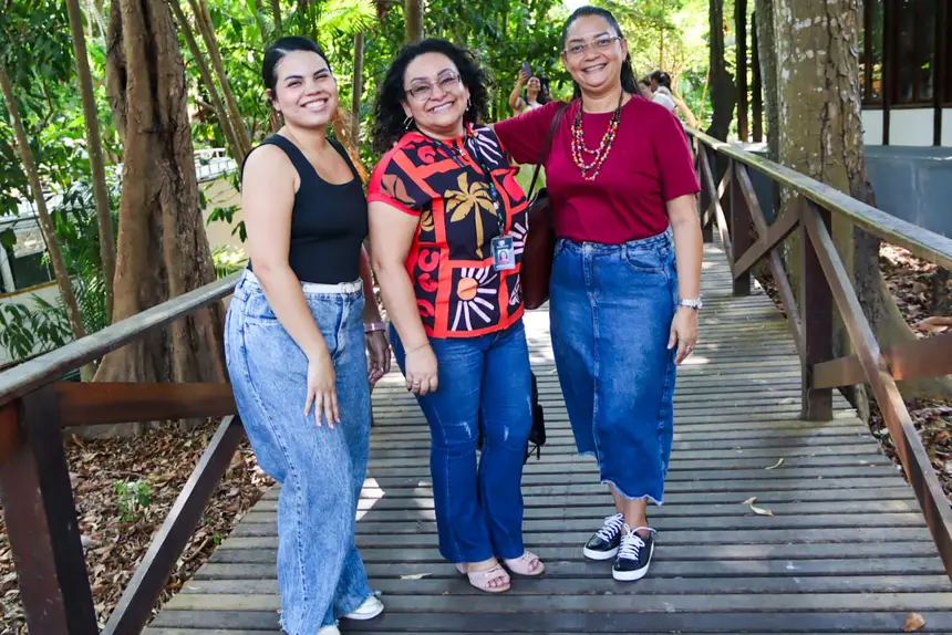 Equipe técnica do Cram e Tjap 