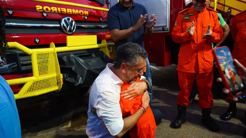  <div class='credito_fotos'>Foto: Israel Cardoso/GEA   |   <a href='/midias/2025/originais/20251106104156-GF00016644-F00208530.webp' download><i class='fa-solid fa-download'></i> Download</a></div>