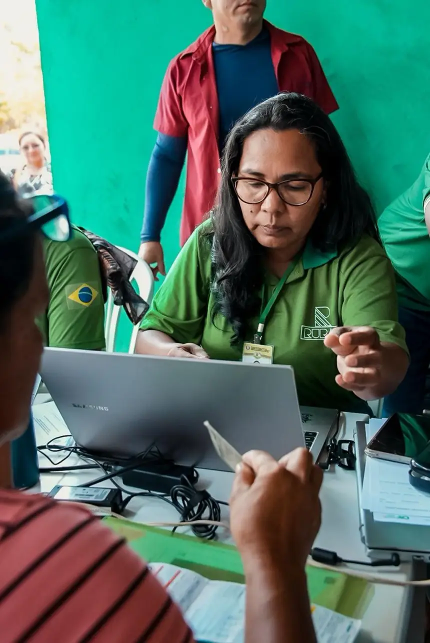  <div class='credito_fotos'>Foto: Jessé Matos/Agência Grito   |   <a href='/midias/2025/originais/20251106114114-GF00016648-F00208604.webp' download><i class='fa-solid fa-download'></i> Download</a></div>