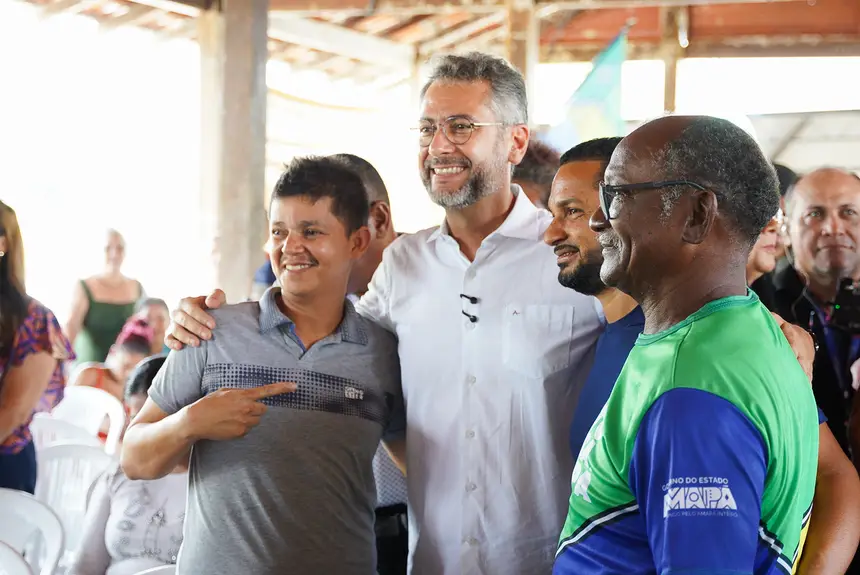  <div class='credito_fotos'>Foto: Lidiane Lima/GEA   |   <a href='/midias/2025/originais/20251107140730-GF00016656-F00208741.webp' download><i class='fa-solid fa-download'></i> Download</a></div>