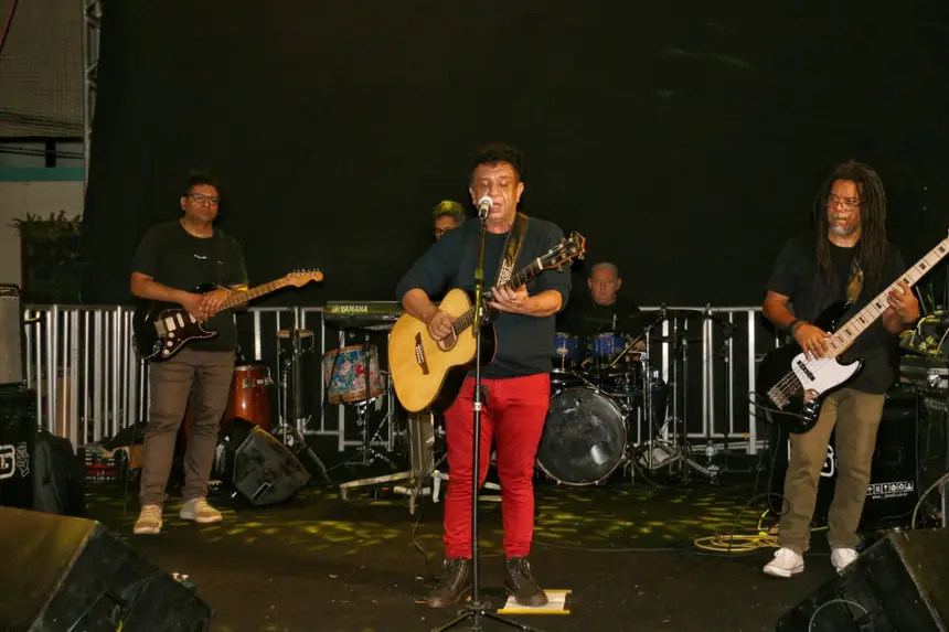  <div class='credito_fotos'>Foto: Aog Rocha/GEA   |   <a href='/midias/2025/originais/20251110081915-GF00016659-F00208801.webp' download><i class='fa-solid fa-download'></i> Download</a></div>