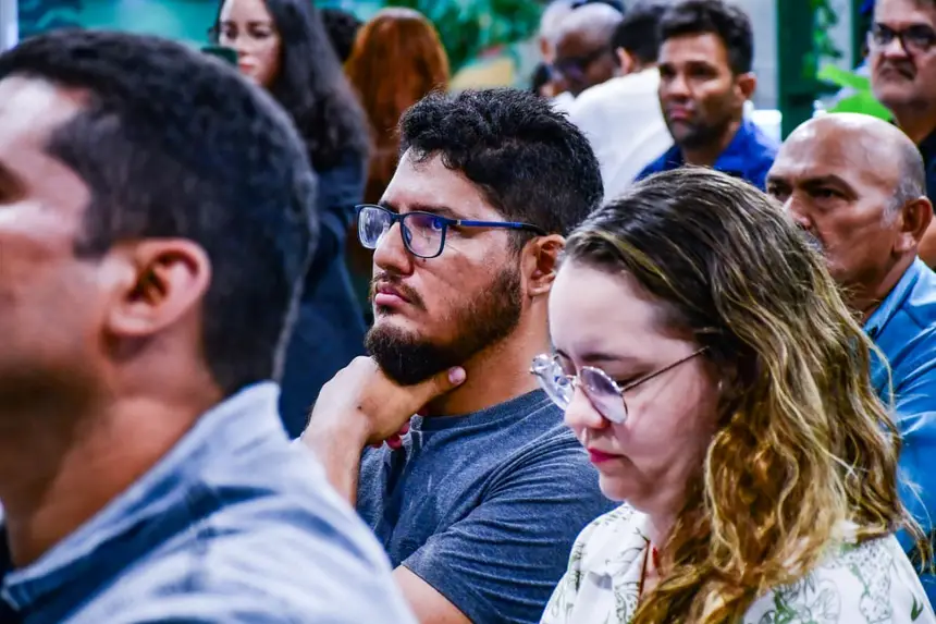  <div class='credito_fotos'>Foto: Max Renê/GEA   |   <a href='/midias/2025/originais/20251111075622-GF00016667-F00208981.webp' download><i class='fa-solid fa-download'></i> Download</a></div>