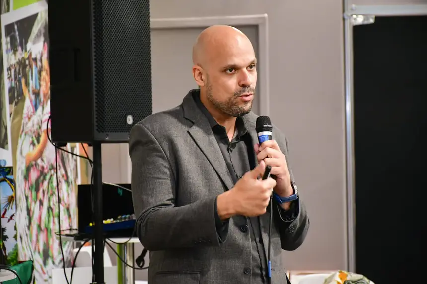  <div class='credito_fotos'>Foto: Max Renê/GEA   |   <a href='/midias/2025/originais/20251114134844-GF00016688-F00209461.webp' download><i class='fa-solid fa-download'></i> Download</a></div>