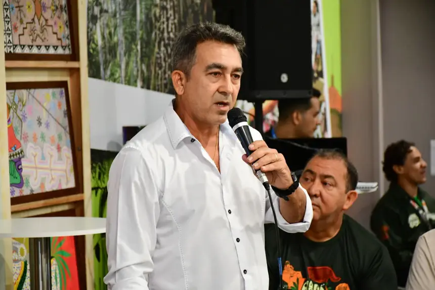  <div class='credito_fotos'>Foto: Max Renê/GEA   |   <a href='/midias/2025/originais/20251114155916-GF00016691-F00209530.webp' download><i class='fa-solid fa-download'></i> Download</a></div>