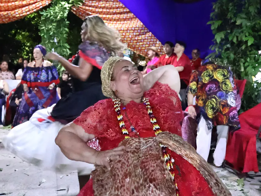  <div class='credito_fotos'>Foto: Jorge Júnior/GEA   |   <a href='/midias/2025/originais/20251117082109-GF00016695-F00209656.webp' download><i class='fa-solid fa-download'></i> Download</a></div>