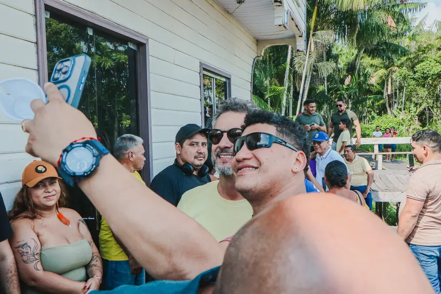  <div class='credito_fotos'>Foto: Dinho Rocha / Agência Grito    |   <a href='/midias/2025/originais/20251117092924-GF00016696-F00209687.webp' download><i class='fa-solid fa-download'></i> Download</a></div>