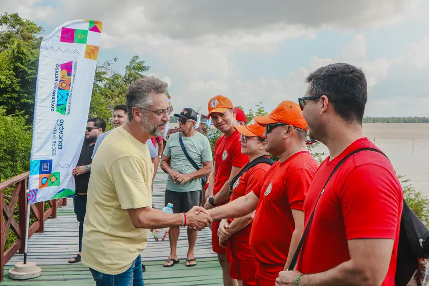  <div class='credito_fotos'>Foto: Dinho Rocha / Agência Grito    |   <a href='/midias/2025/originais/20251117092933-GF00016696-F00209694.webp' download><i class='fa-solid fa-download'></i> Download</a></div>