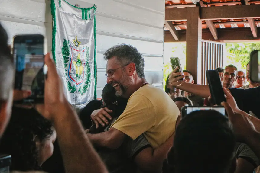  <div class='credito_fotos'>Foto: Dinho Rocha / Agência Grito    |   <a href='/midias/2025/originais/20251117092935-GF00016696-F00209696.webp' download><i class='fa-solid fa-download'></i> Download</a></div>