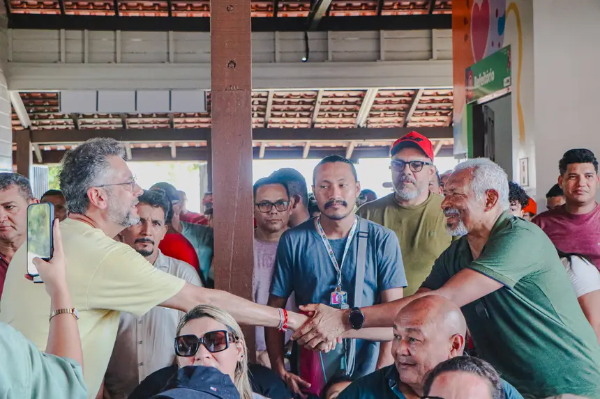  <div class='credito_fotos'>Foto: Dinho Rocha / Agência Grito    |   <a href='/midias/2025/originais/20251117092936-GF00016696-F00209697.webp' download><i class='fa-solid fa-download'></i> Download</a></div>