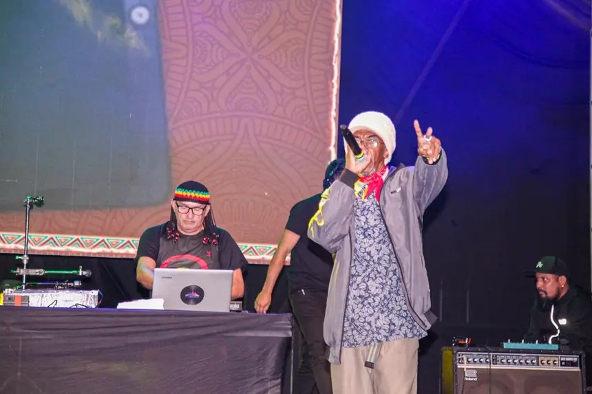  <div class='credito_fotos'>Foto: Gabriel Penha/Fundação Marabaixo   |   <a href='/midias/2025/originais/20251118161944-GF00016702-F00209905.webp' download><i class='fa-solid fa-download'></i> Download</a></div>