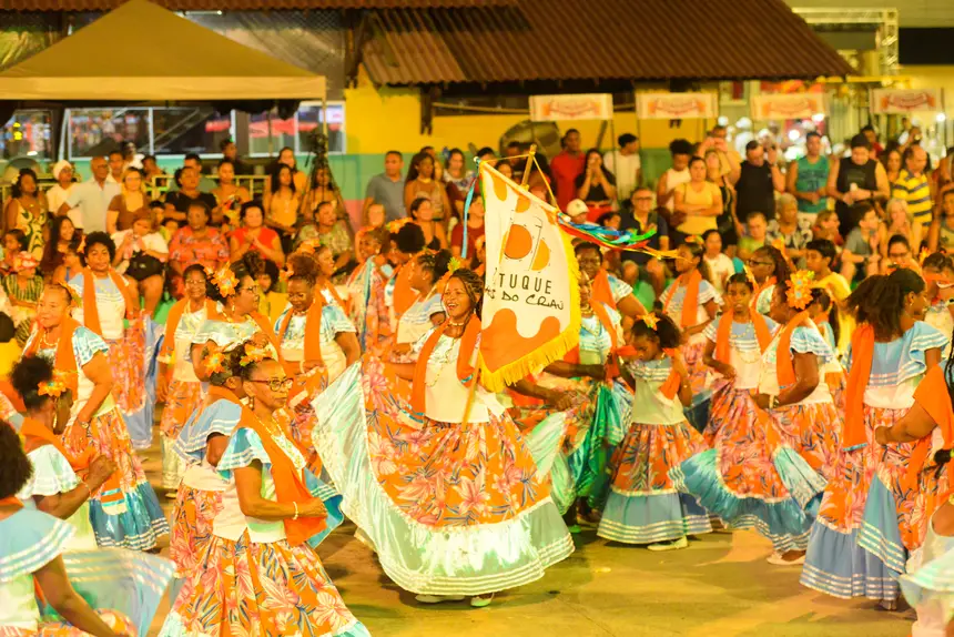 Grupos de batuque e marabaixo proporcionaram um espetáculo que encantou o público presente