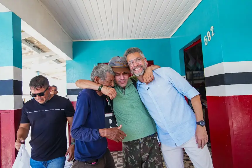  <div class='credito_fotos'>Foto: Jessé Matos/Agência Grito   |   <a href='/midias/2025/originais/20251124101406-GF00016714-F00210173.webp' download><i class='fa-solid fa-download'></i> Download</a></div>