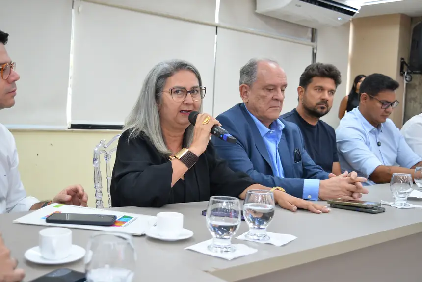  <div class='credito_fotos'>Foto: Maksuel Martins/GEA   |   <a href='/midias/2025/originais/20251124105149-GF00016717-F00210247.webp' download><i class='fa-solid fa-download'></i> Download</a></div>