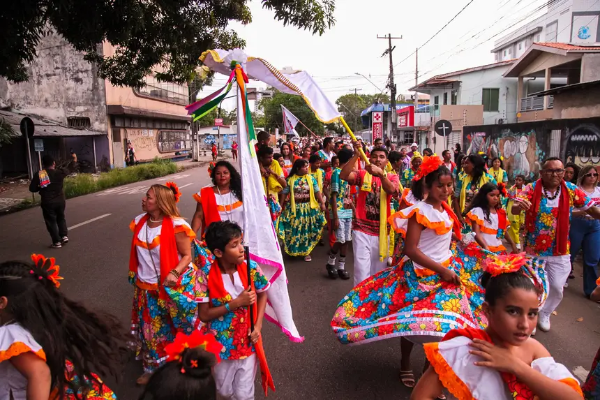  <div class='credito_fotos'>Foto: Gabriel Penha/Fundação Marabaixo   |   <a href='/midias/2025/originais/20251124112117-GF00016719-F00210309.webp' download><i class='fa-solid fa-download'></i> Download</a></div>
