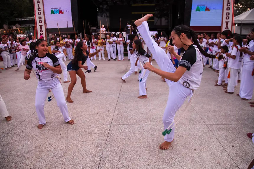  <div class='credito_fotos'>Foto: Gabriel Penha/Fundação Marabaixo   |   <a href='/midias/2025/originais/20251124112203-GF00016719-F00210344.webp' download><i class='fa-solid fa-download'></i> Download</a></div>