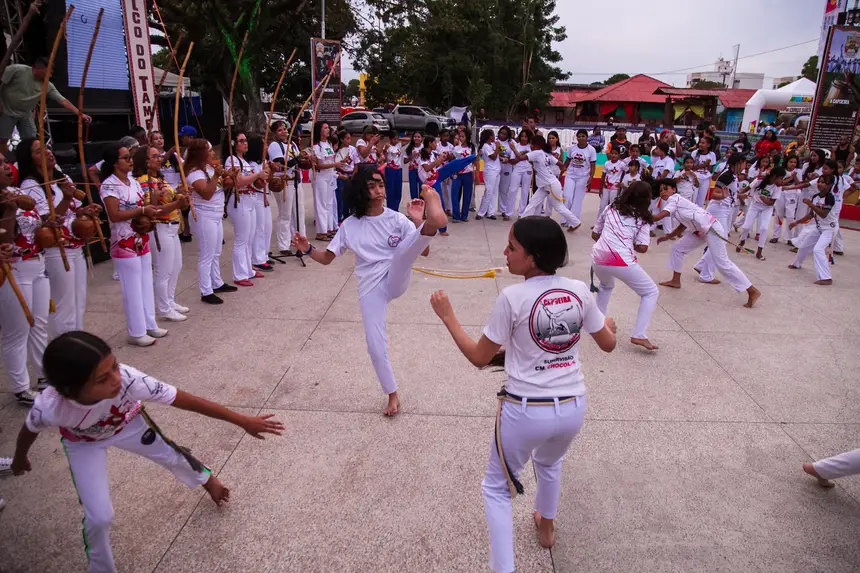  <div class='credito_fotos'>Foto: Gabriel Penha/Fundação Marabaixo   |   <a href='/midias/2025/originais/20251124112213-GF00016719-F00210351.webp' download><i class='fa-solid fa-download'></i> Download</a></div>