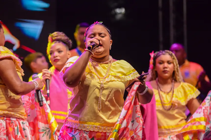  <div class='credito_fotos'>Foto: Gabriel Penha/Fundação Marabaixo   |   <a href='/midias/2025/originais/20251124140621-GF00016722-F00210462.webp' download><i class='fa-solid fa-download'></i> Download</a></div>